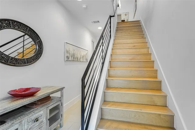 a view of entryway and hall