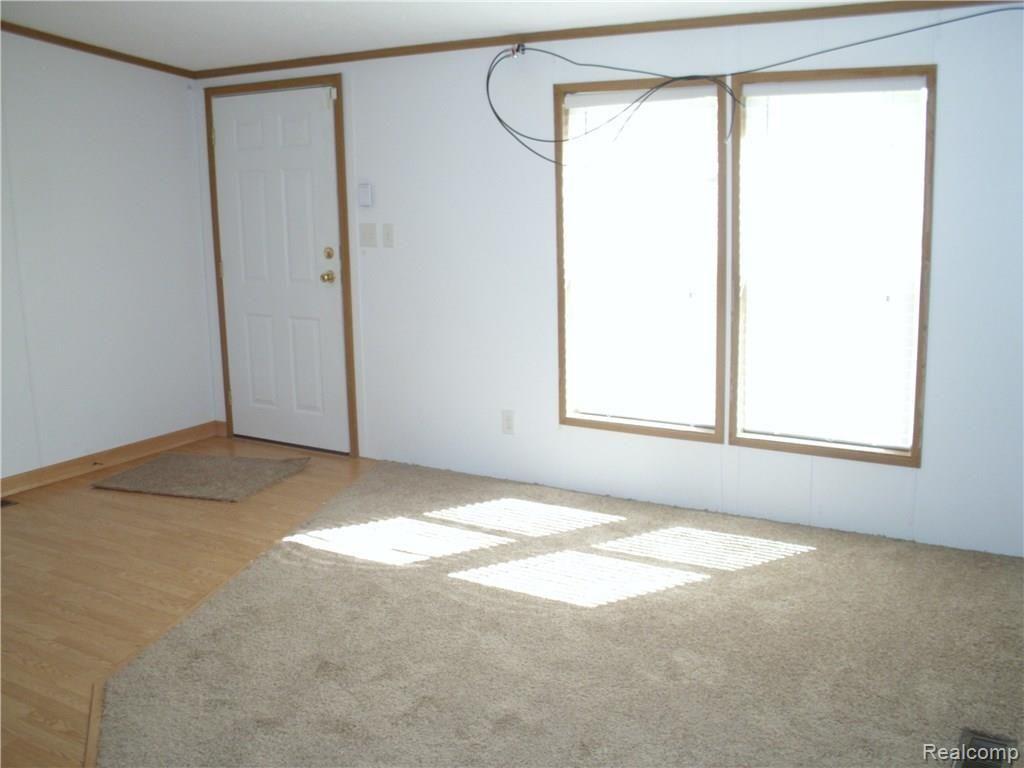 22744 Quinn Road Clinton Township, MI 48035 - Photo 6 of 23