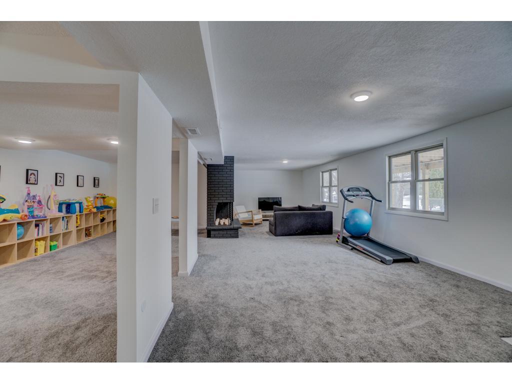 5109 Valley View Road Edina, MN 55436 - Photo 19 of 24