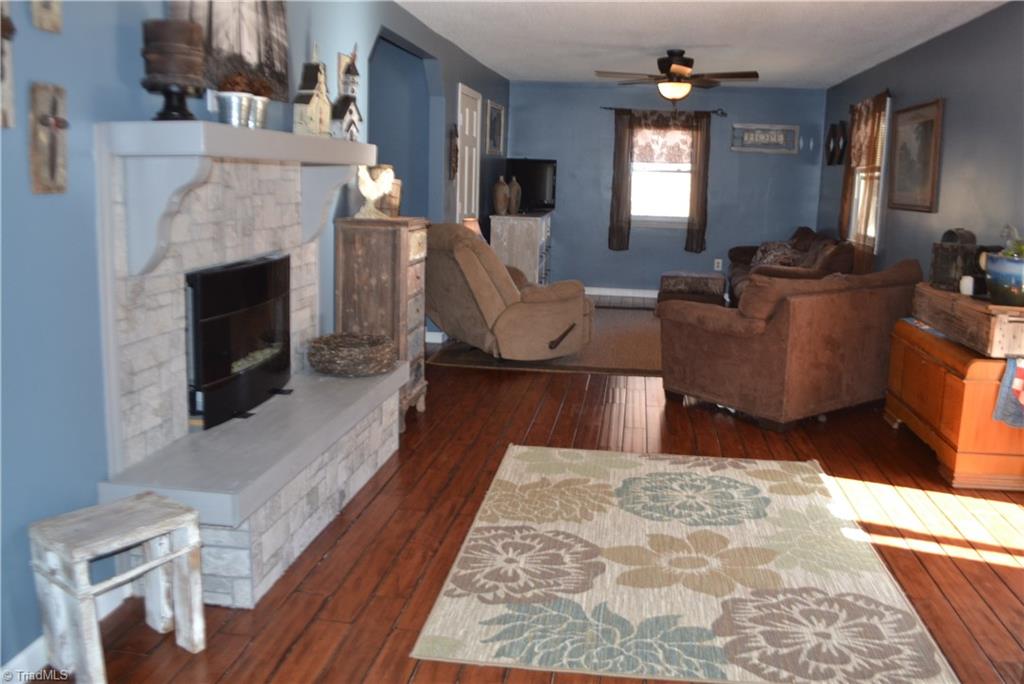277 Happy Trails Road Lexington, NC 27295 - Photo 2 of 15
