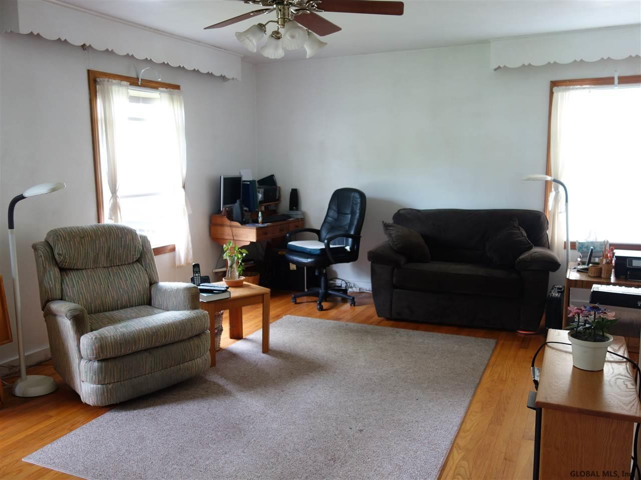 8 Wellington Road Bethlehem, NY 12054 - Photo 9 of 13 Photo 9