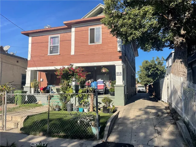 $695,000 | 317 East 36th Street, Los Angeles, CA 90011