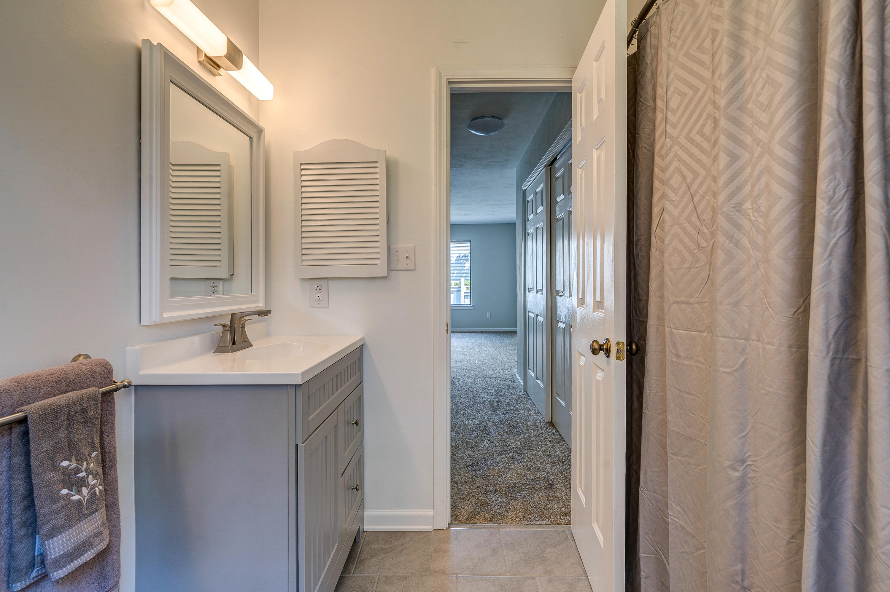 2419 South Clearing Road Salem, VA 24153 - Photo 24 of 29 DSC00121-2_2-2_3-2_4-2_5-2