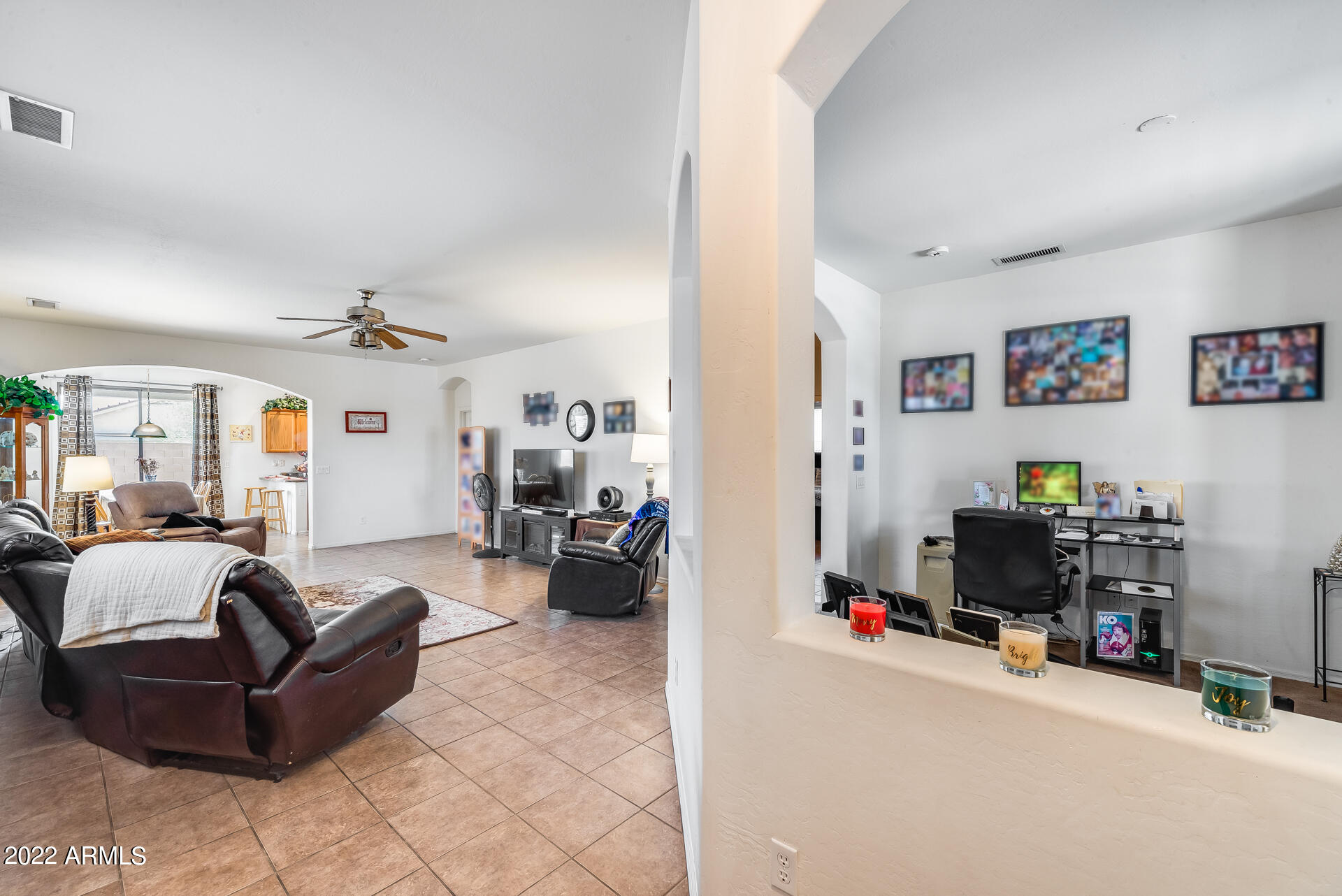 17003 West Northampton Road Surprise, AZ 85374 - Photo 5 of 37