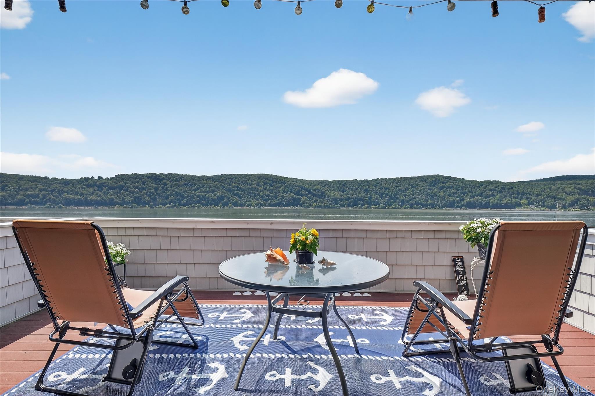 114 Hudson Pointe Drive Poughkeepsie, NY 12601 - Photo 20 of 44 a view of a chairs and table in patio