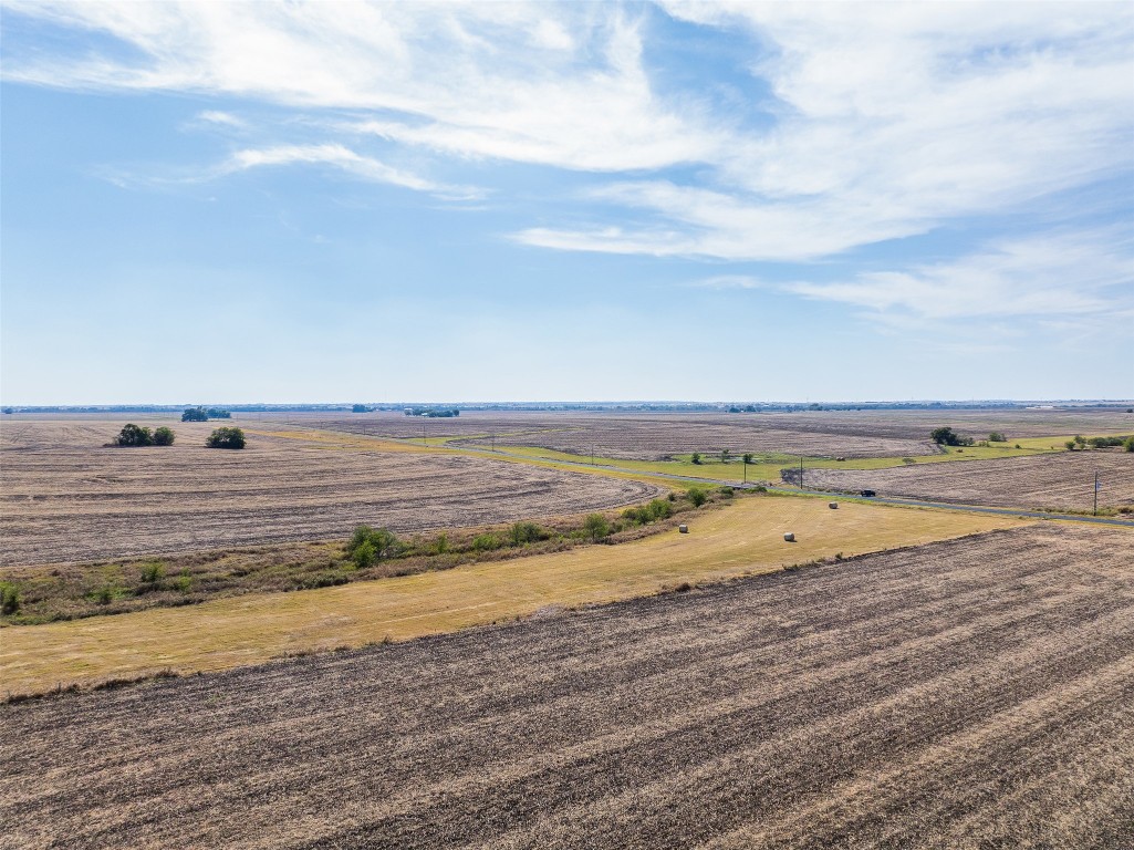 301 County Road 301 Granger, TX 76530 - Photo 13 of 32 a view of an ocean