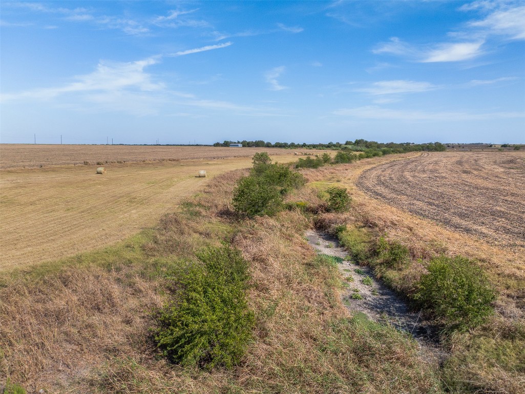 301 County Road 301 Granger, TX 76530 - Photo 3 of 32 a view of an ocean and beach