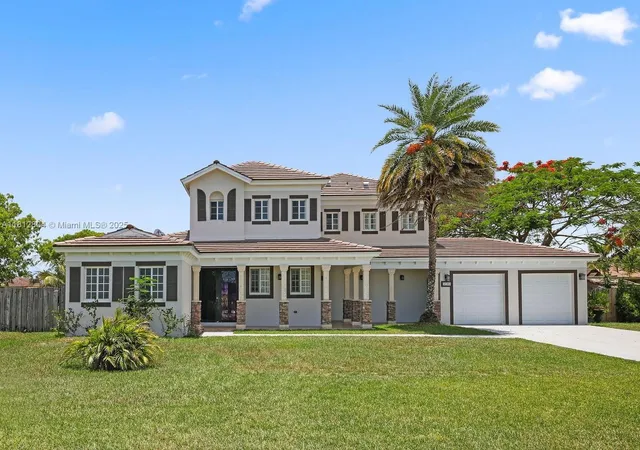 $899,000 | 32360 Southwest 204th Avenue, Homestead, FL 33030