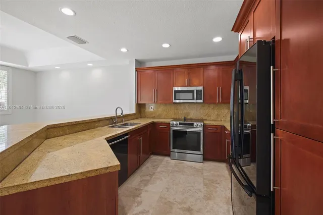 $899,000 | 32360 Southwest 204th Avenue, Homestead, FL 33030