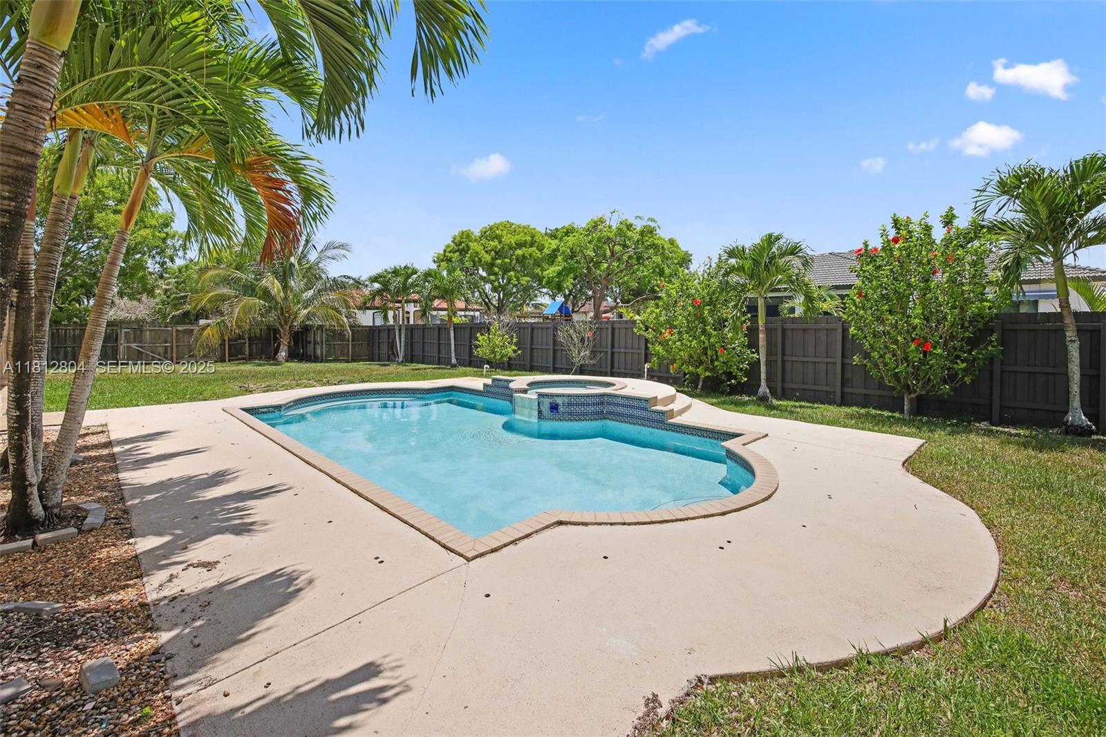32360 Southwest 204th Avenue Homestead, FL 33030 - Photo 40 of 44 a view of outdoor space