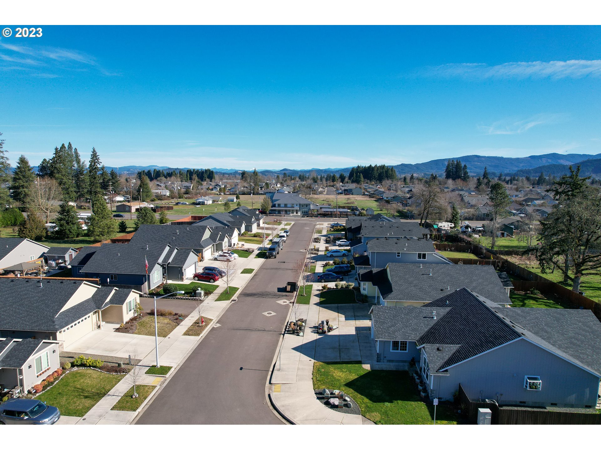 North 6th Street Creswell, OR 97426 - Photo 6 of 11 Gallery Image 6