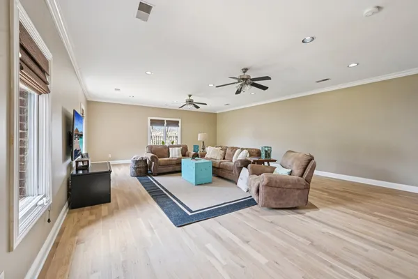 $1,400,000 | 429 Buffalo Run, Goodlettsville, TN 37072