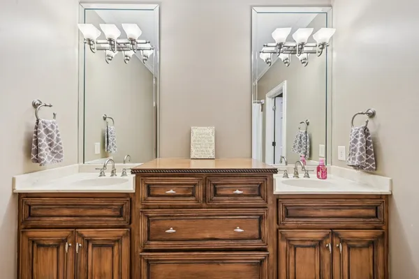 $1,400,000 | 429 Buffalo Run, Goodlettsville, TN 37072