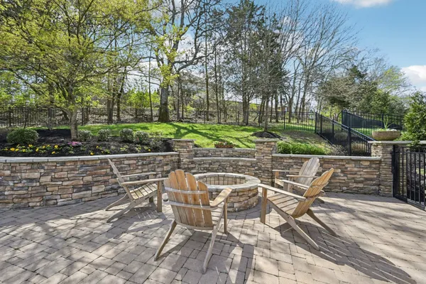 $1,400,000 | 429 Buffalo Run, Goodlettsville, TN 37072