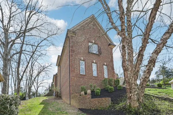 $1,400,000 | 429 Buffalo Run, Goodlettsville, TN 37072