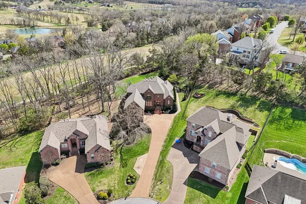 $1,400,000 | 429 Buffalo Run, Goodlettsville, TN 37072