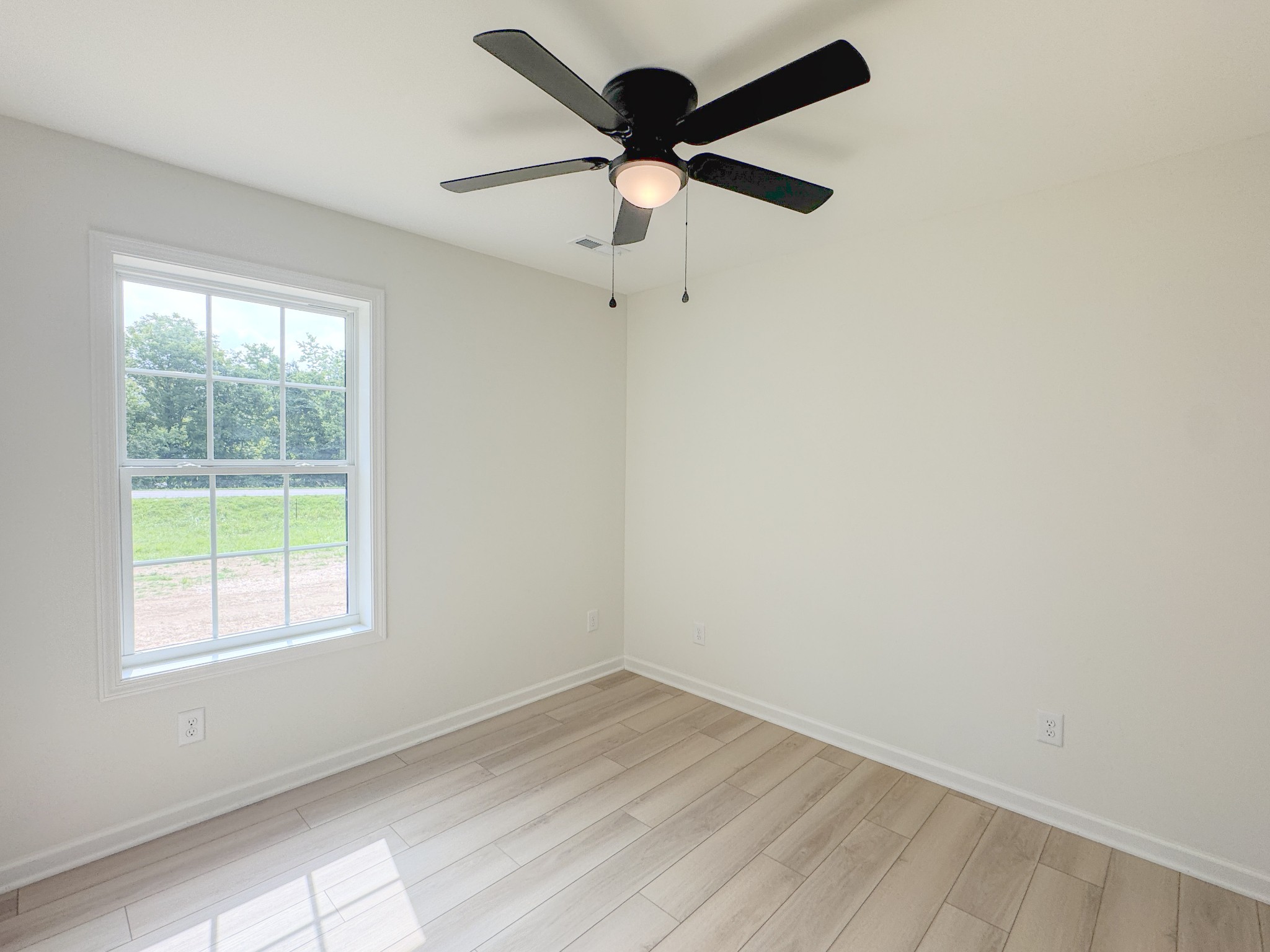 4677 Scottsville Road Lafayette, TN 37083 - Photo 25 of 47