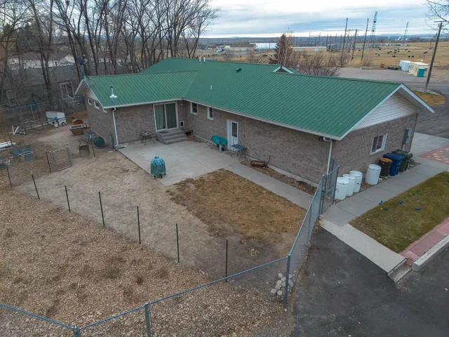 $529,000 | 1540 Riverview Road, Riverton, WY 82501