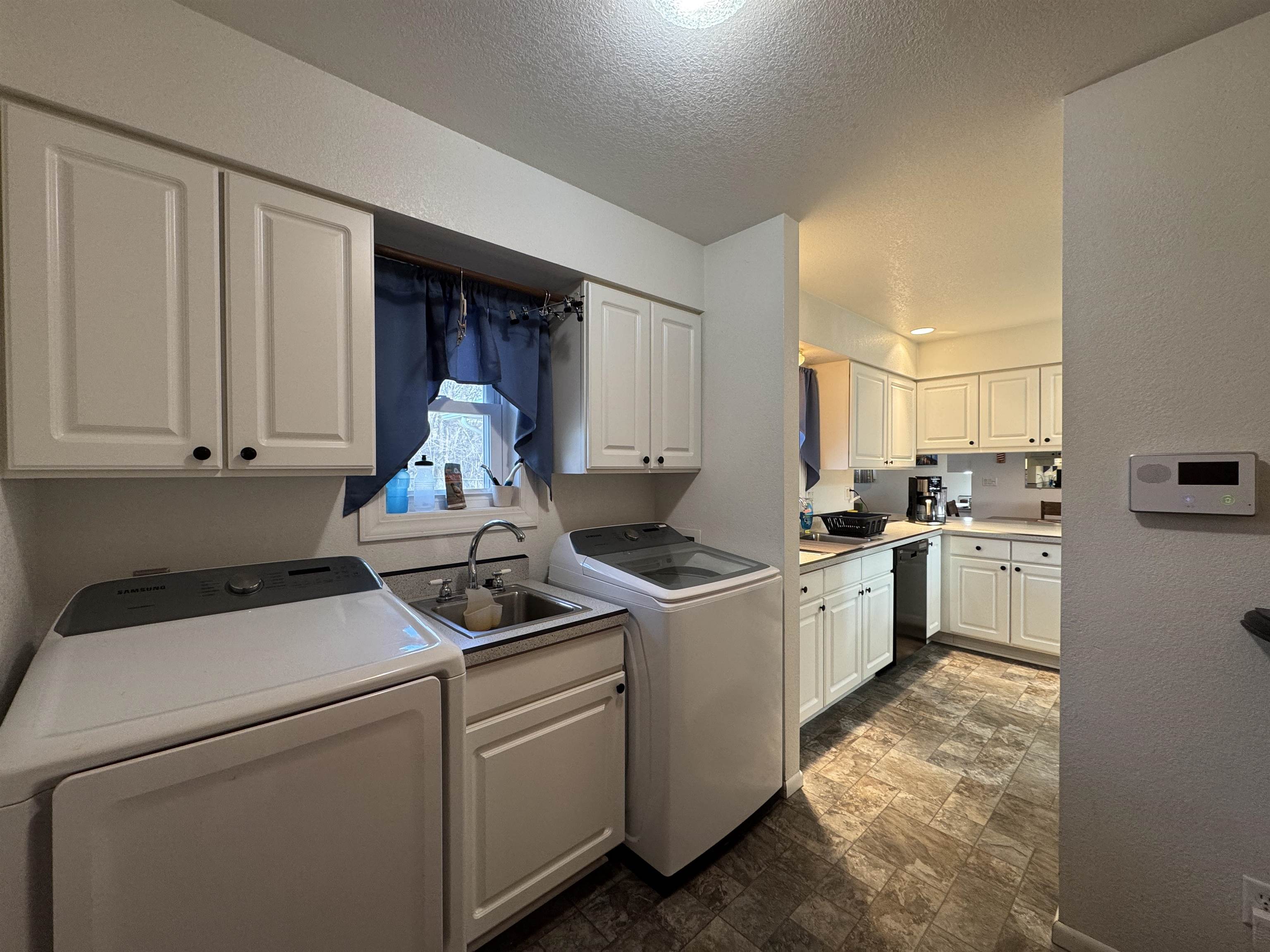 1540 Riverview Road Riverton, WY 82501 - Photo 9 of 31