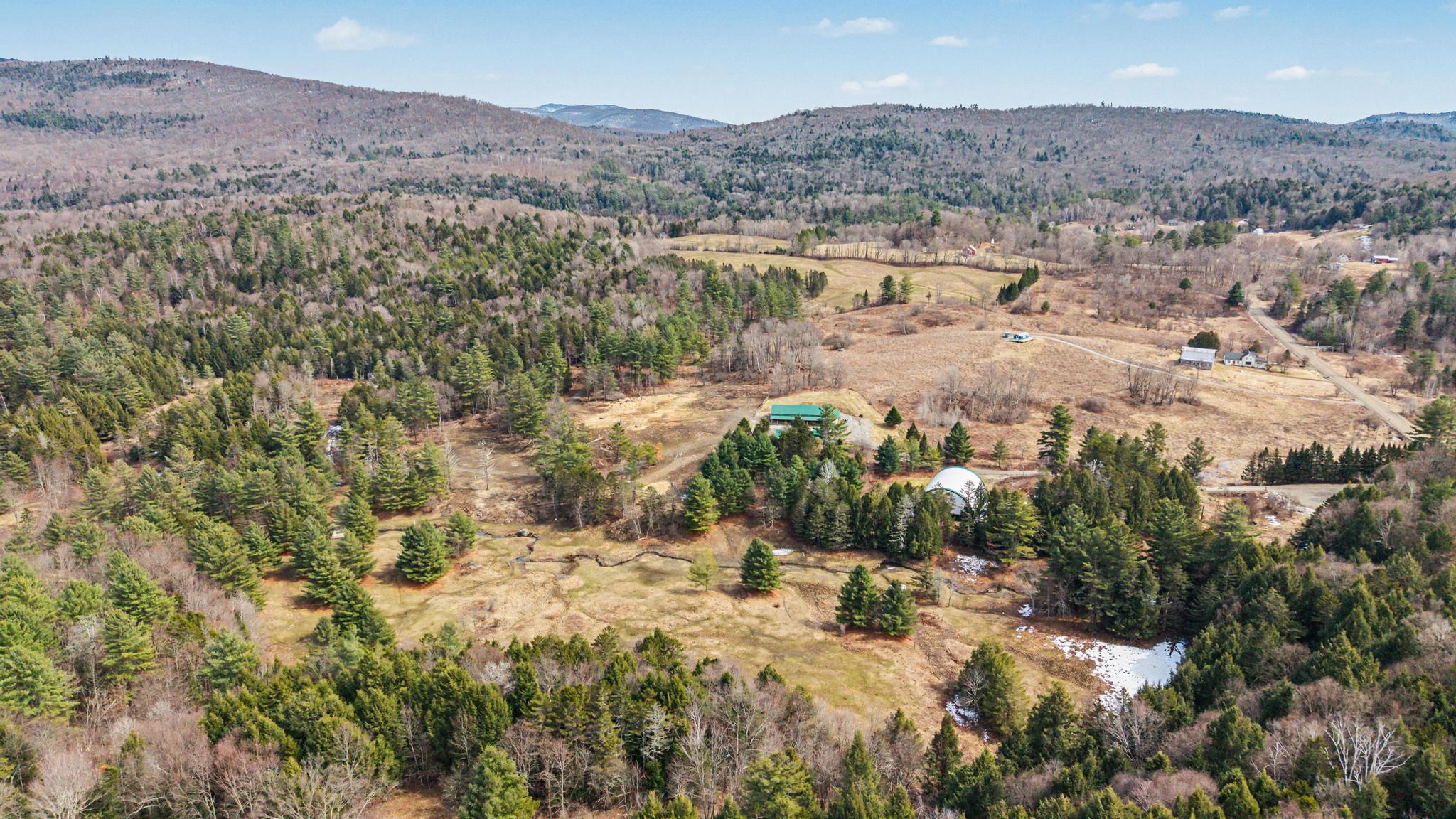 984 Pollander Road Cambridge, VT 05464 - Photo 32 of 56 Gallery Image 32