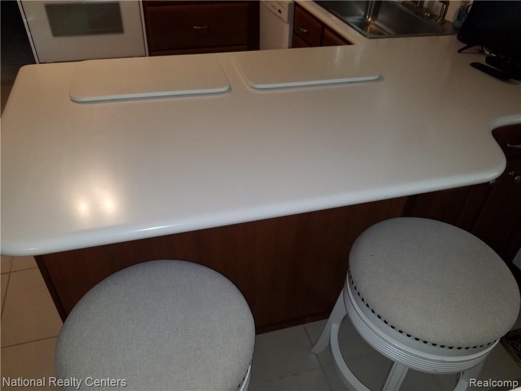 27045 Harvard Road Southfield, MI 48076 - Photo 19 of 66