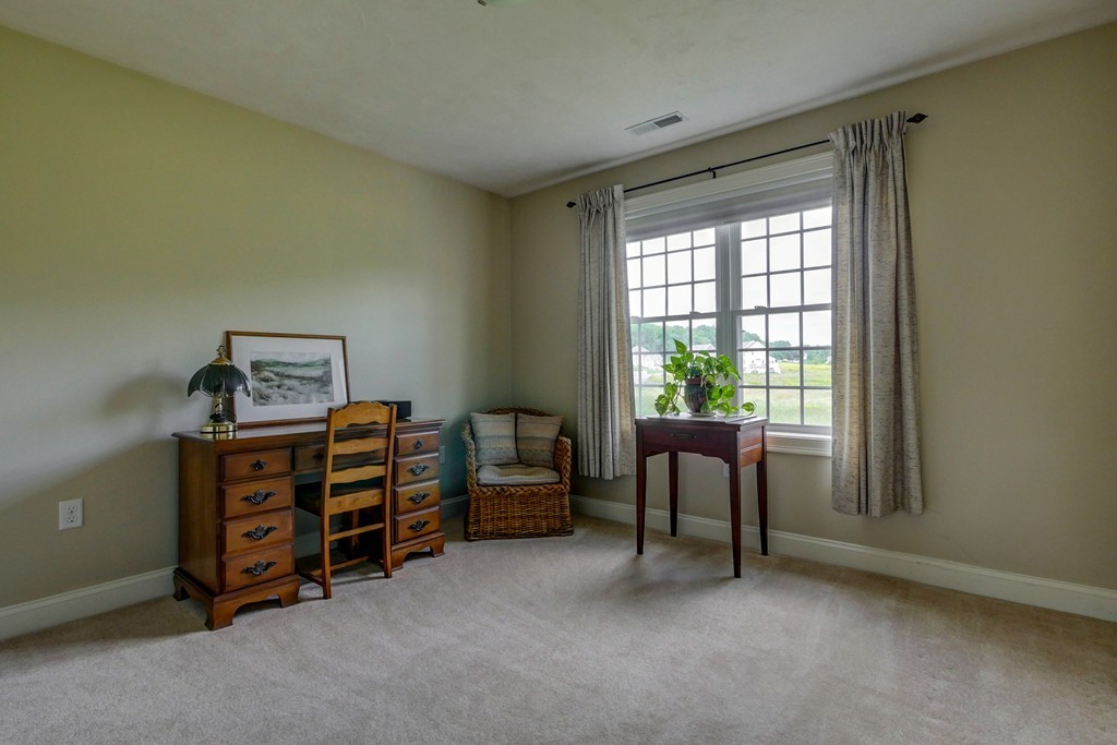 38 Kelly Road Dracut, MA 01826 - Photo 23 of 30 Gallery Image 23