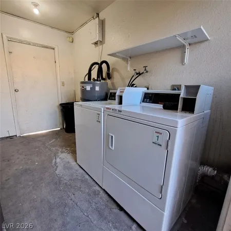 $1,350 | 5376 Retablo Avenue, Unit 2, Las Vegas, NV 89103