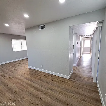 $1,350 | 5376 Retablo Avenue, Unit 2, Las Vegas, NV 89103