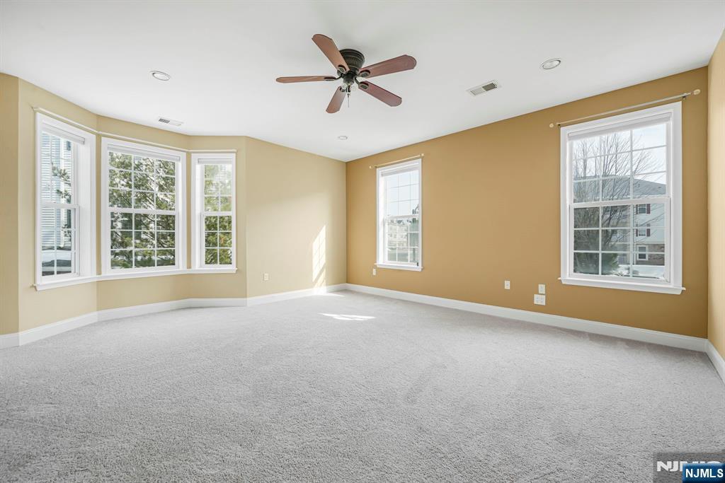 4 Cliff Road, Unit B2 Woodland Park, NJ 07424 - Photo 14 of 27