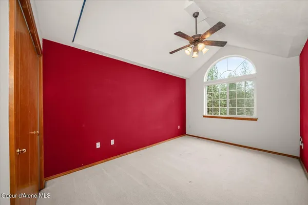 $900,000 | 23216 East Morris Road, Newman Lake, WA 99025