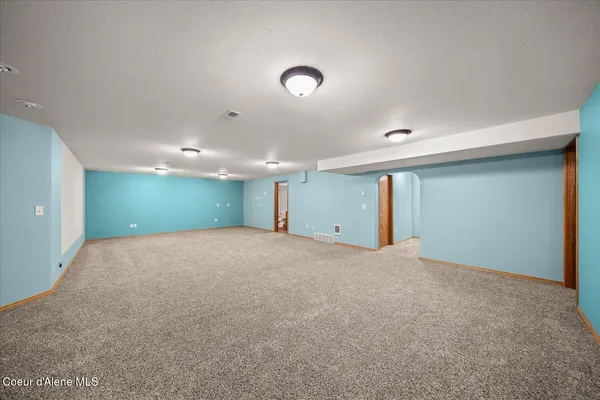 $900,000 | 23216 East Morris Road, Newman Lake, WA 99025