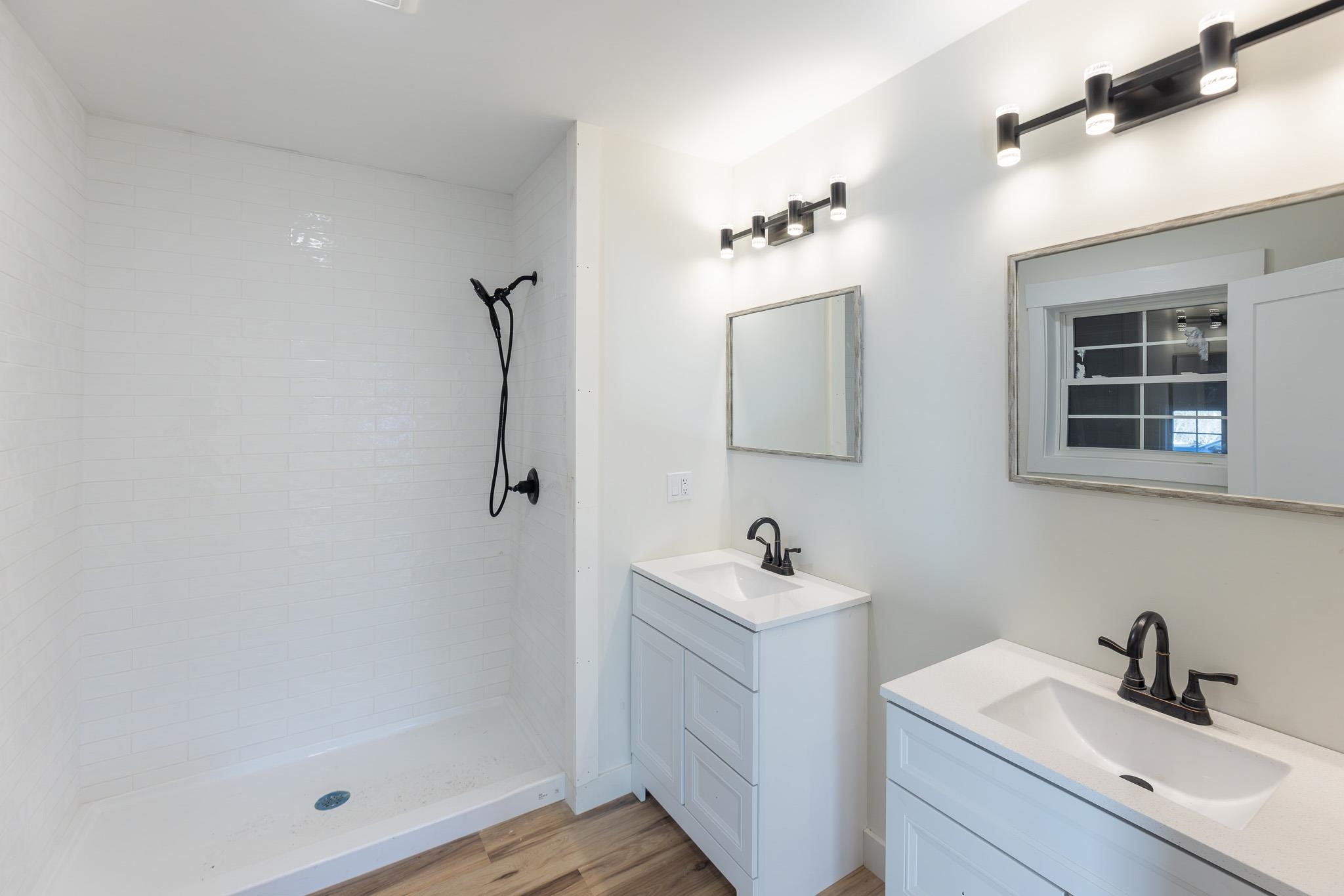 216 Quechee-Hartland Road Hartford, VT 05001 - Photo 22 of 26