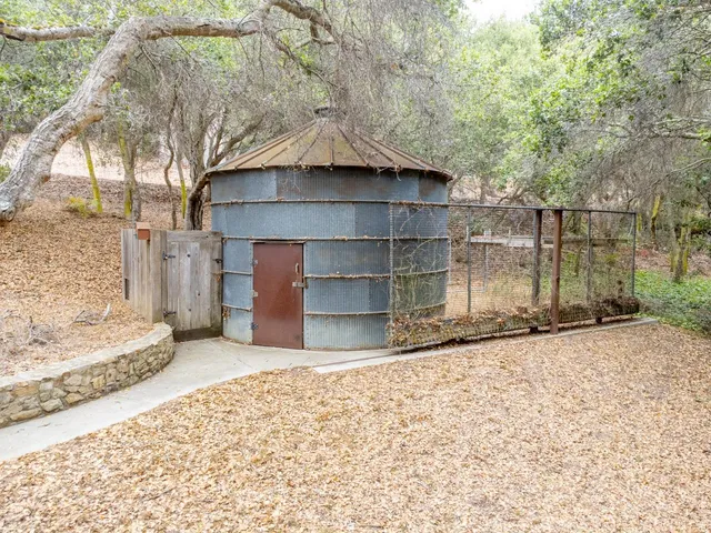 $1,649,999 | 17551 Pond Derosa Lane, Prunedale, CA 93907