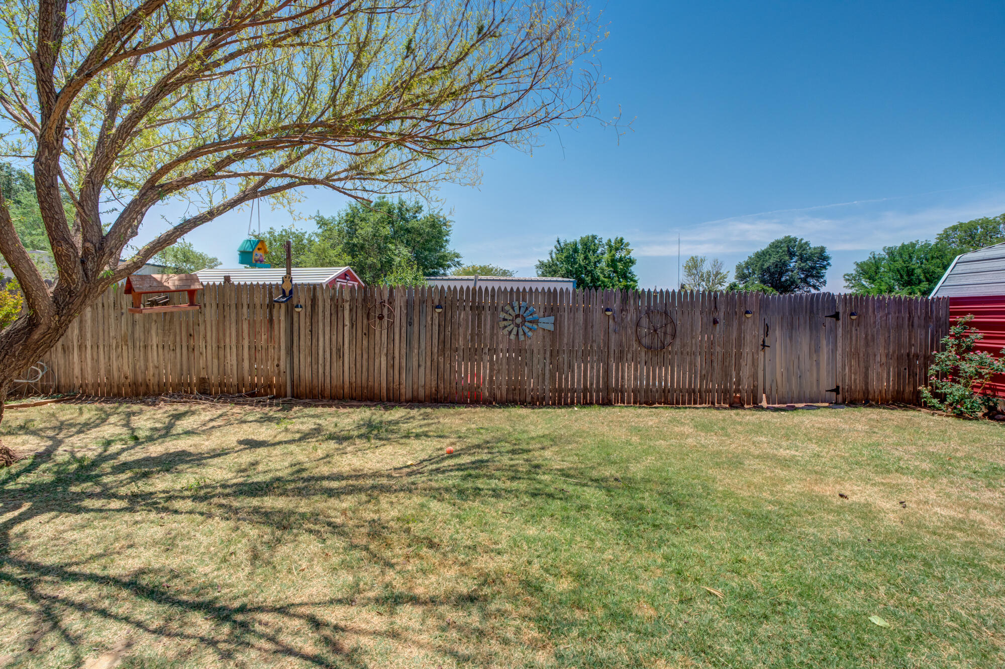 2213 86th Street Lubbock, TX 79423 - Photo 42 of 42 a view of wooden fence