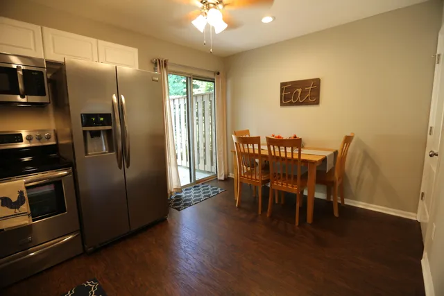 $1,500 | 507 Stinson Drive, Unit H9, Charleston, SC 29407