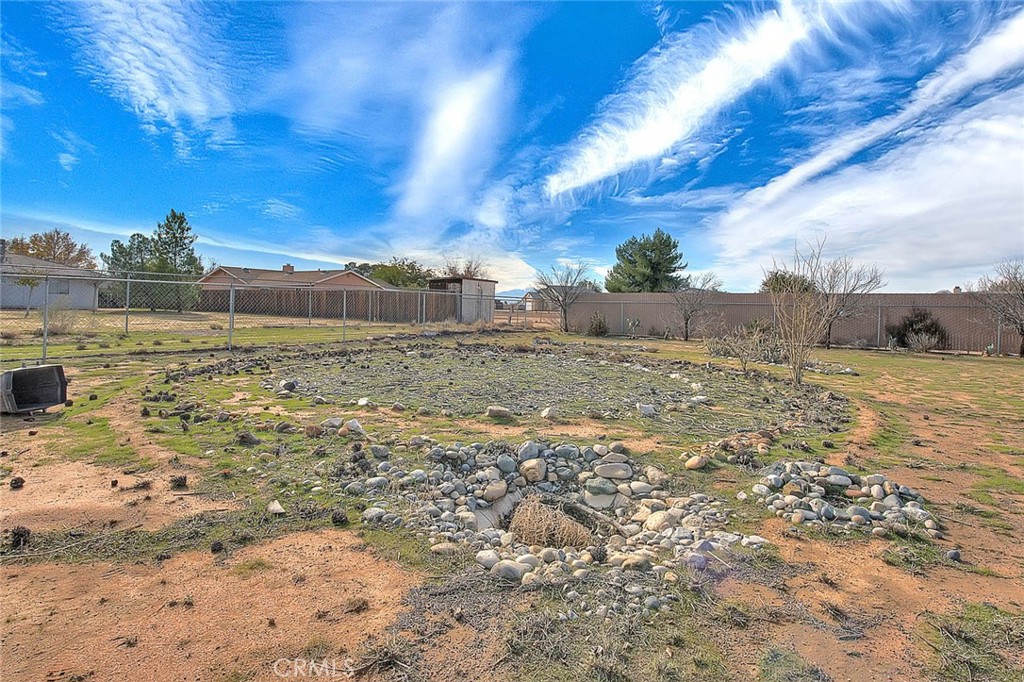 22133 Thunderbird Road Apple Valley, CA 92307 - Photo 22 of 23