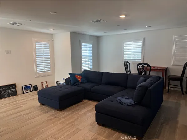 $629,000 | 15148 Ridge Lane, Unit 4, Fontana, CA 92336