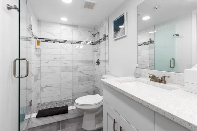 $1,299,500 | 19418 Gulf Boulevard, Unit 407, Indian Shores, FL 33785