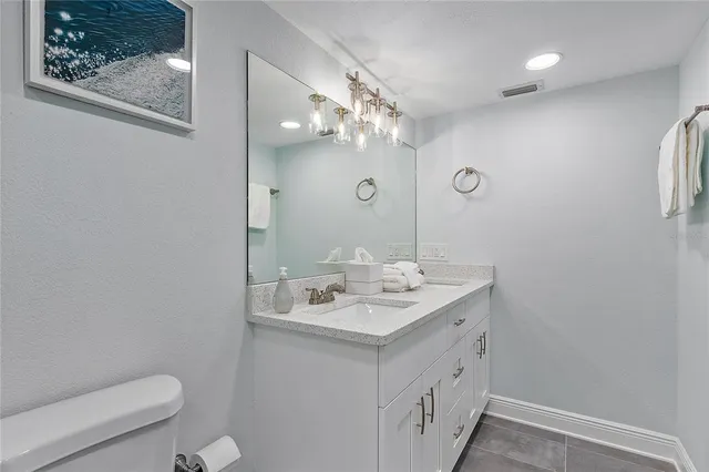 $1,299,500 | 19418 Gulf Boulevard, Unit 407, Indian Shores, FL 33785