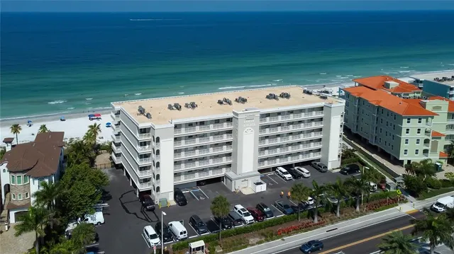 $1,299,500 | 19418 Gulf Boulevard, Unit 407, Indian Shores, FL 33785