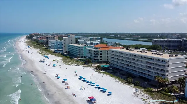 $1,299,500 | 19418 Gulf Boulevard, Unit 407, Indian Shores, FL 33785