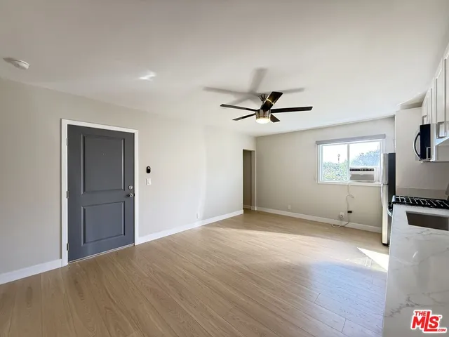 $2,900 | 1505 South Cochran Avenue, Unit 2, Los Angeles, CA 90019