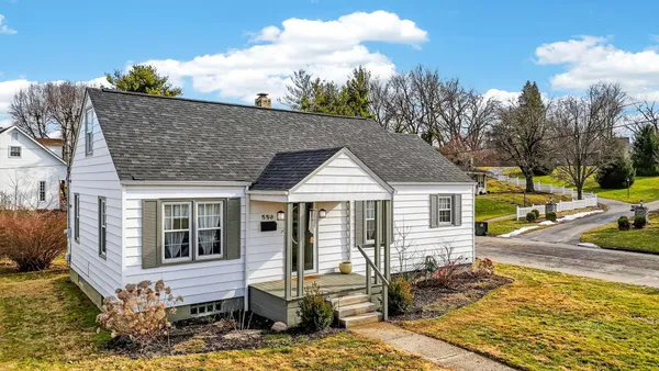 $266,000 | 550 Springhollow Road, Circleville, OH 43113