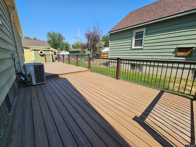 $297,500 | 1301 Pulliam Avenue, Worland, WY 82401