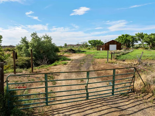 a view of a yard with an outdoor space