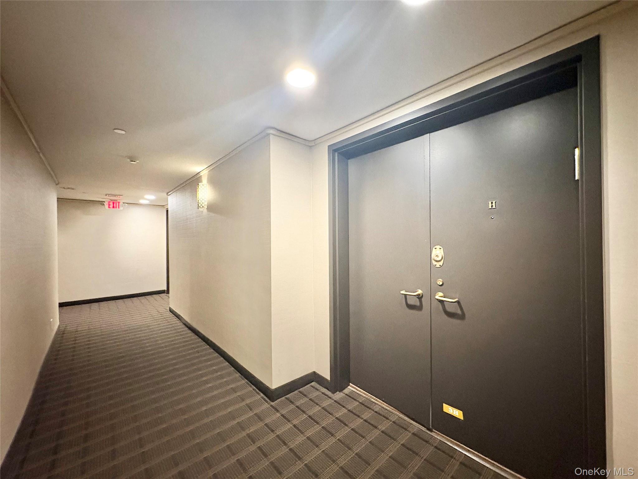 100 Cutter Mill Road, Unit 3H Great Neck, NY 11021 - Photo 15 of 17 Gallery Image 15