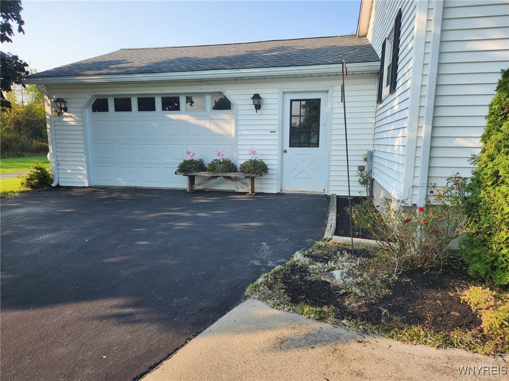 2631 Braley Road Porter, NY 14131 - Photo 4 of 33