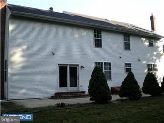 1475 Overlook Road Yardley, PA 19067 - Photo 10 of 12 Exterior Back