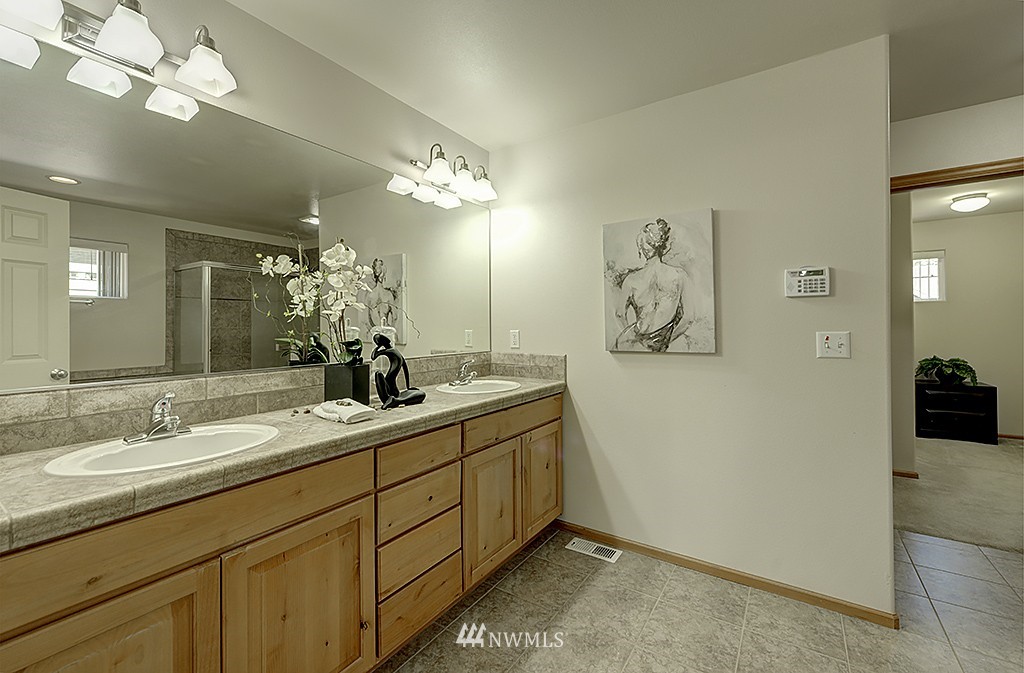 3506 Wells Avenue South Renton, WA 98055 - Photo 16 of 24