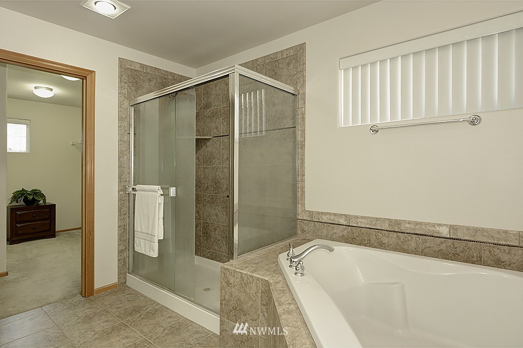 3506 Wells Avenue South Renton, WA 98055 - Photo 17 of 24